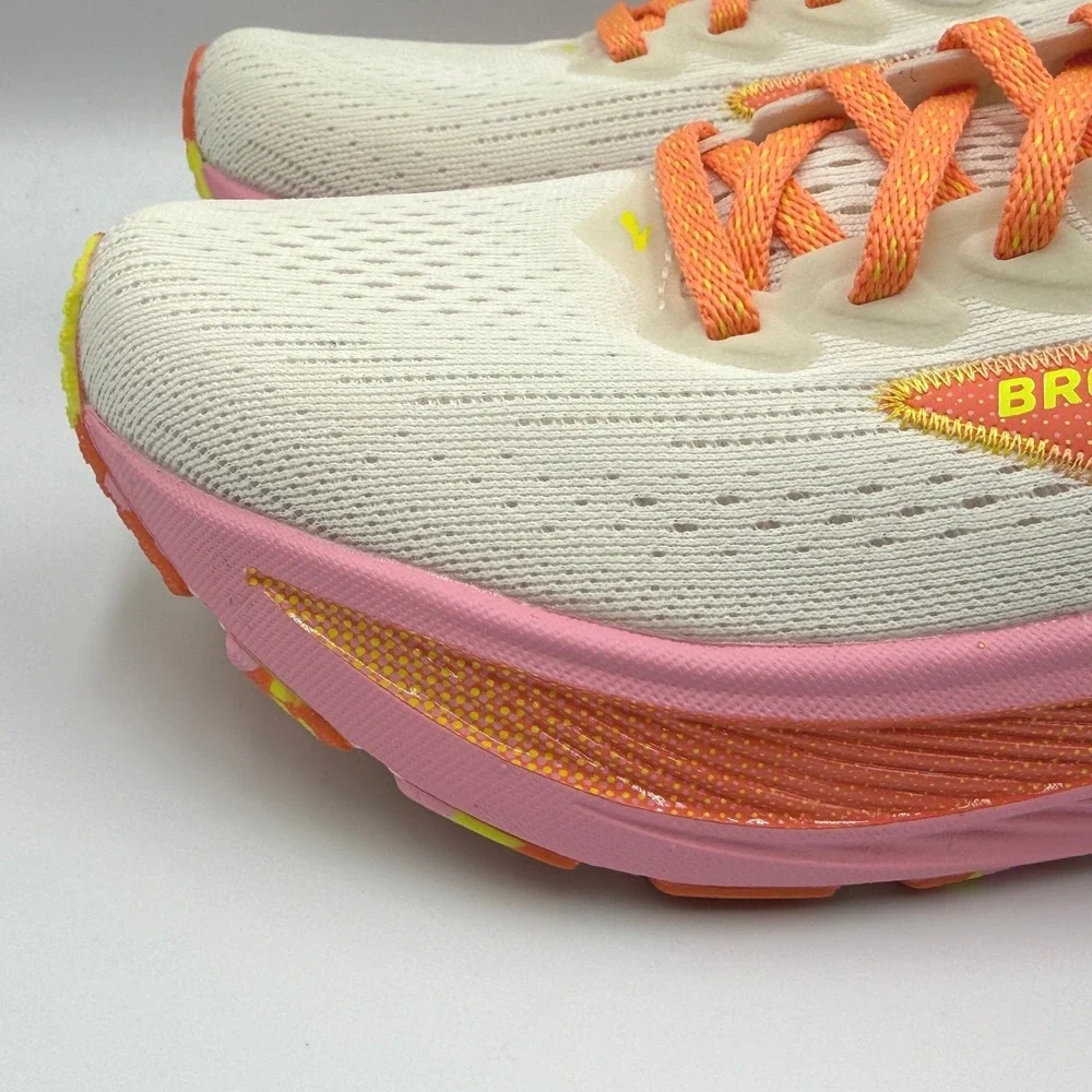 Brooks Ghost 17 Running Shoes Womens 6 Coconut Candy Limeade 120431 1B 236 *NEW*